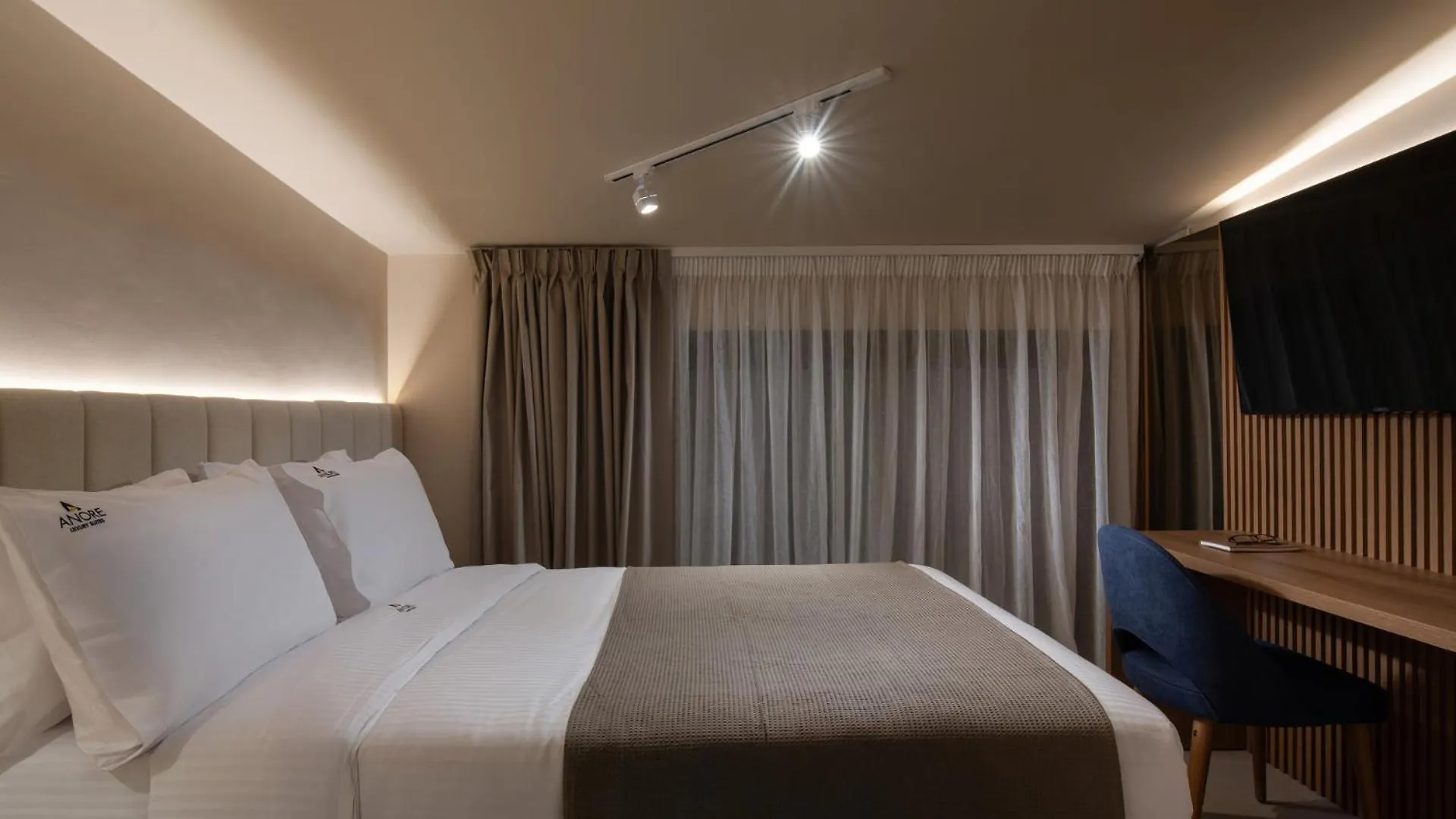Anore Luxury Suites 尼基季 0*,