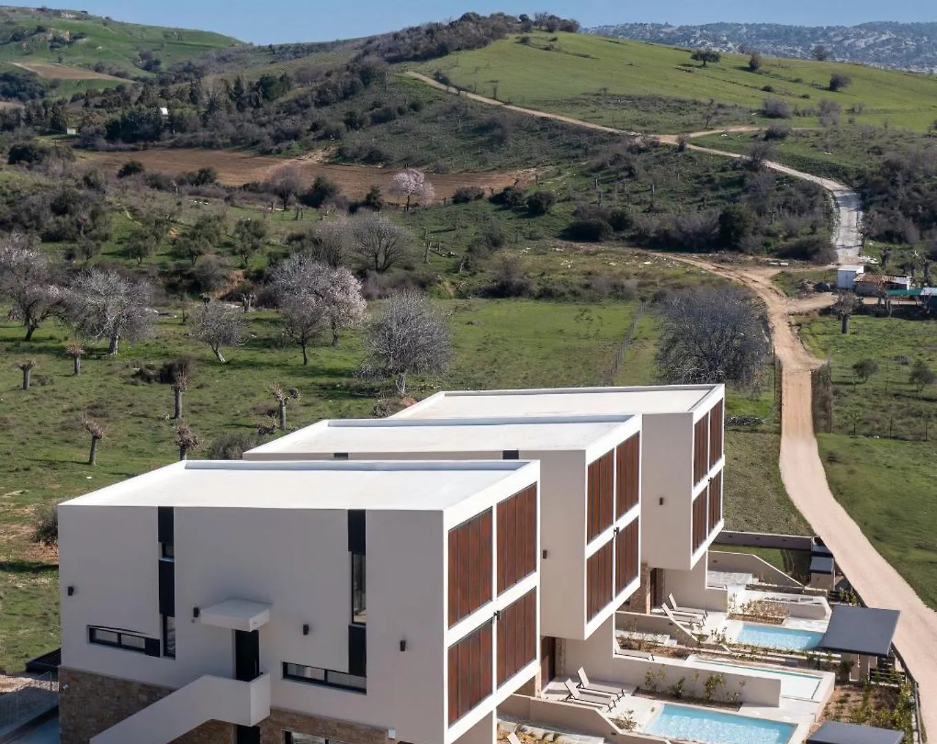 Anore Luxury Suites Νικήτη
