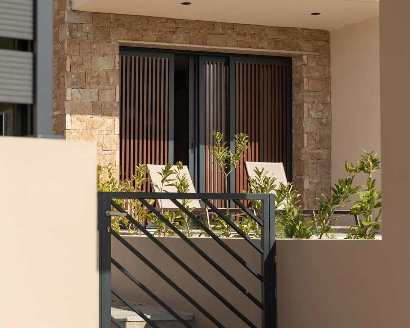 Anore Luxury Suites Νικήτη