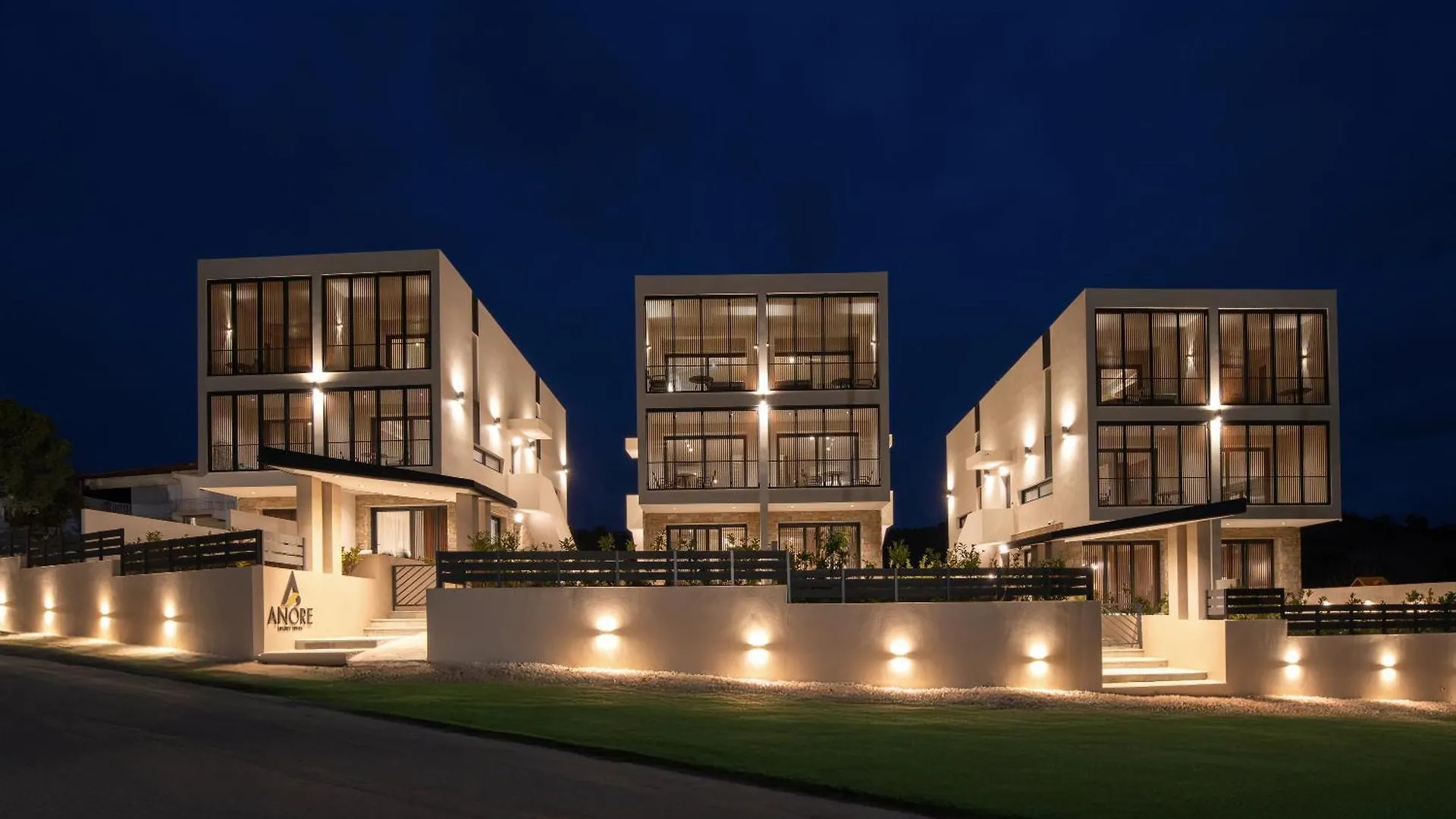 Anore Luxury Suites Nikiti